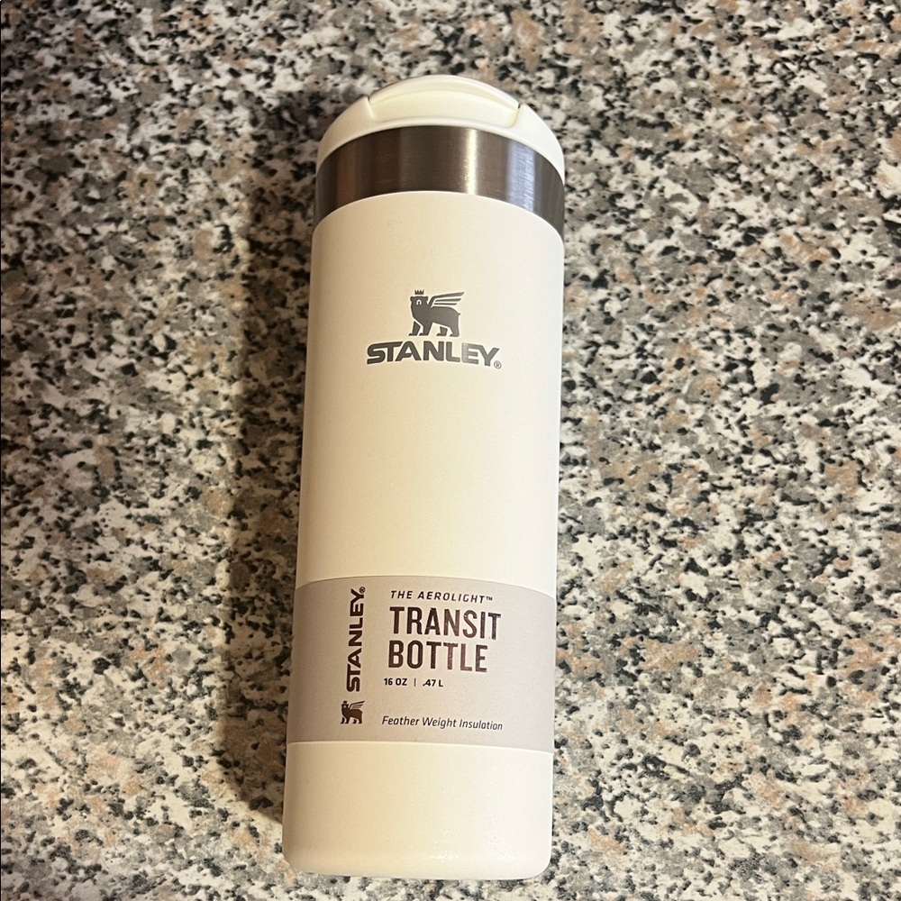 Stanley Cream Transit Bottle 16oz